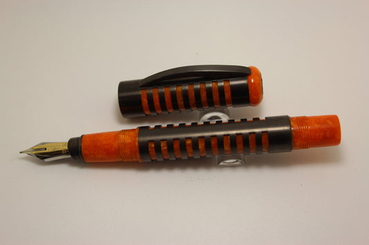 Delta Skeleton Fountain Pen 18k Fusion Nib Fine Point