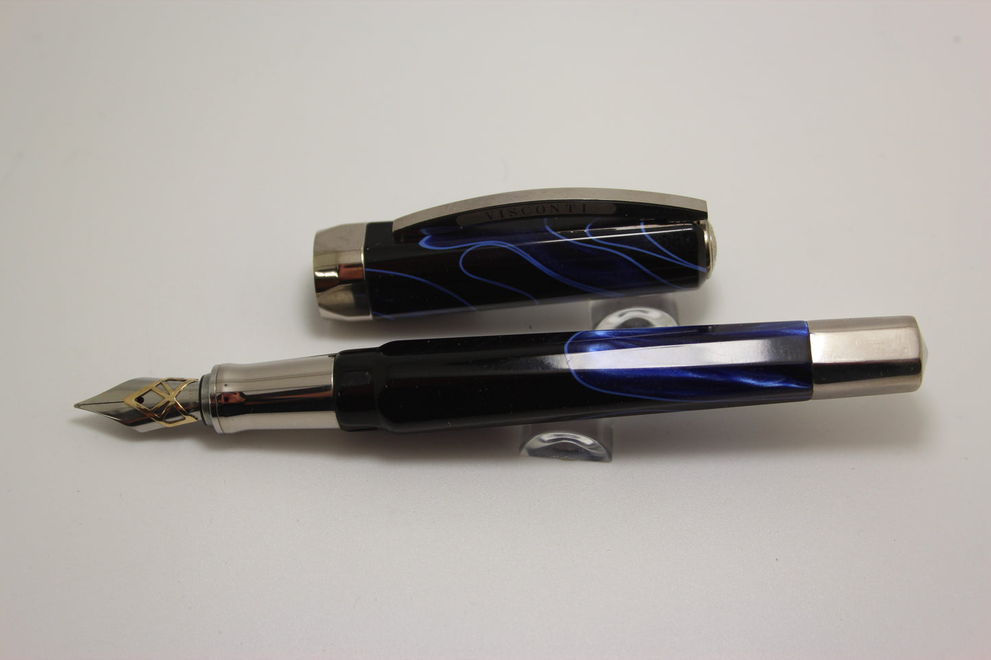 Visconti Opera Vertigo Blue Fountain Pen