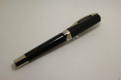 Visconti Opera Master Black Pinstripe Fountain Pen 2005