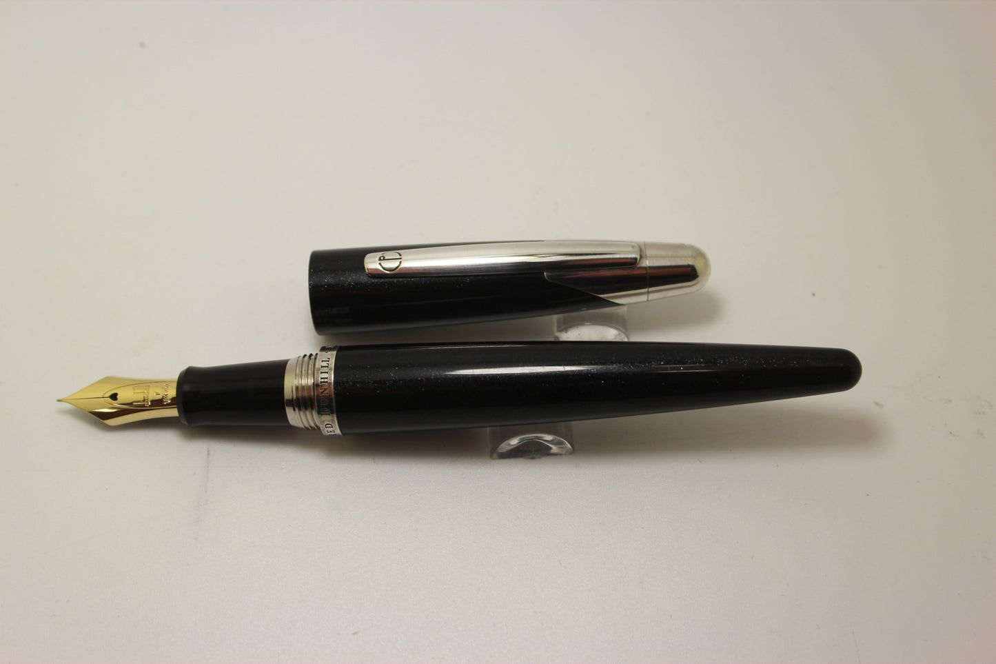 Alfred Dunhill AD 2000 Cosmic Black Fountain Pen
