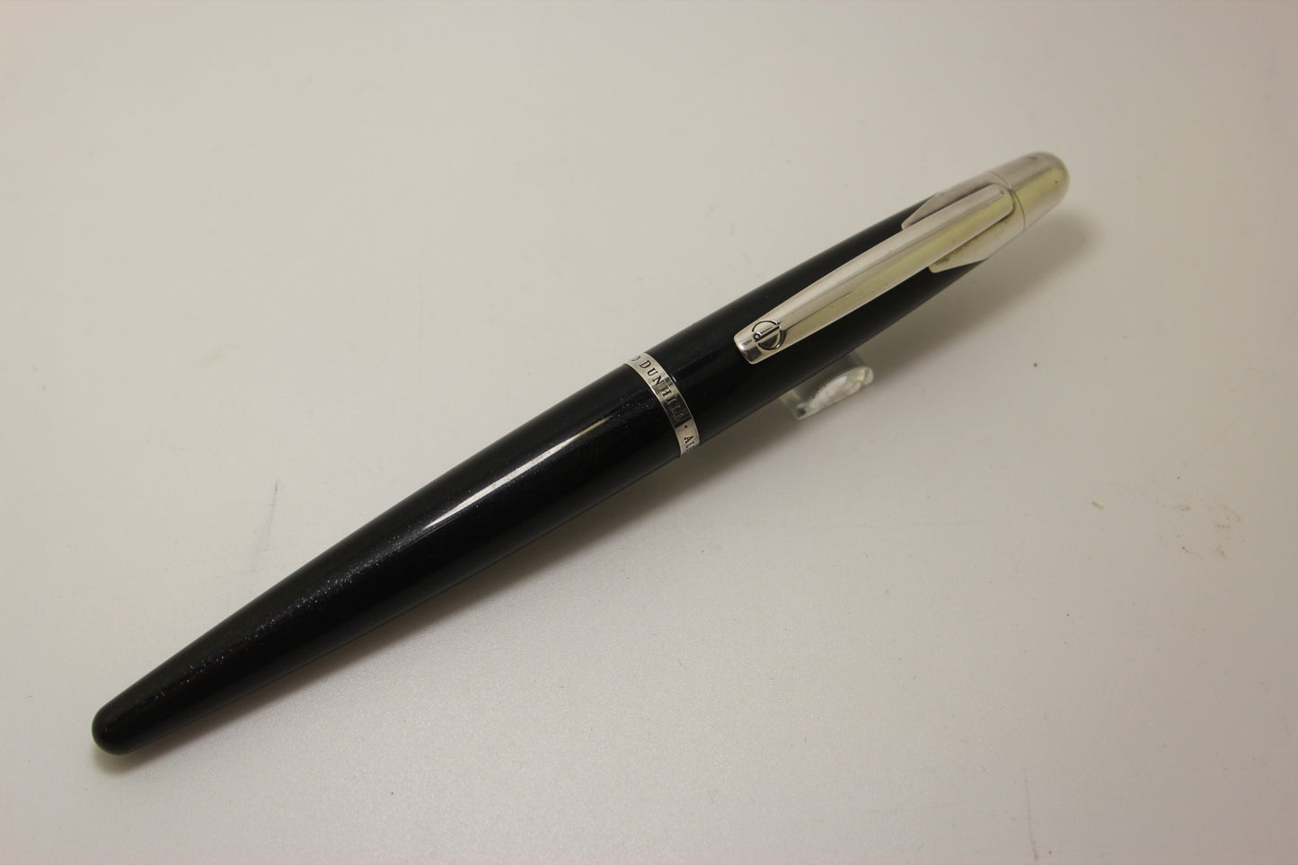 Alfred Dunhill AD 2000 Cosmic Black Fountain Pen