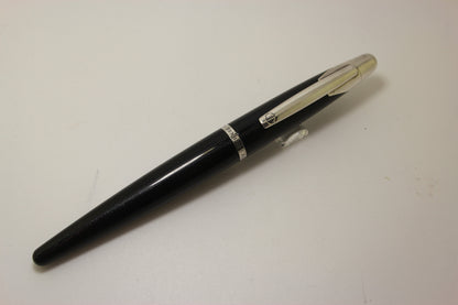 Alfred Dunhill AD 2000 Cosmic Black Fountain Pen