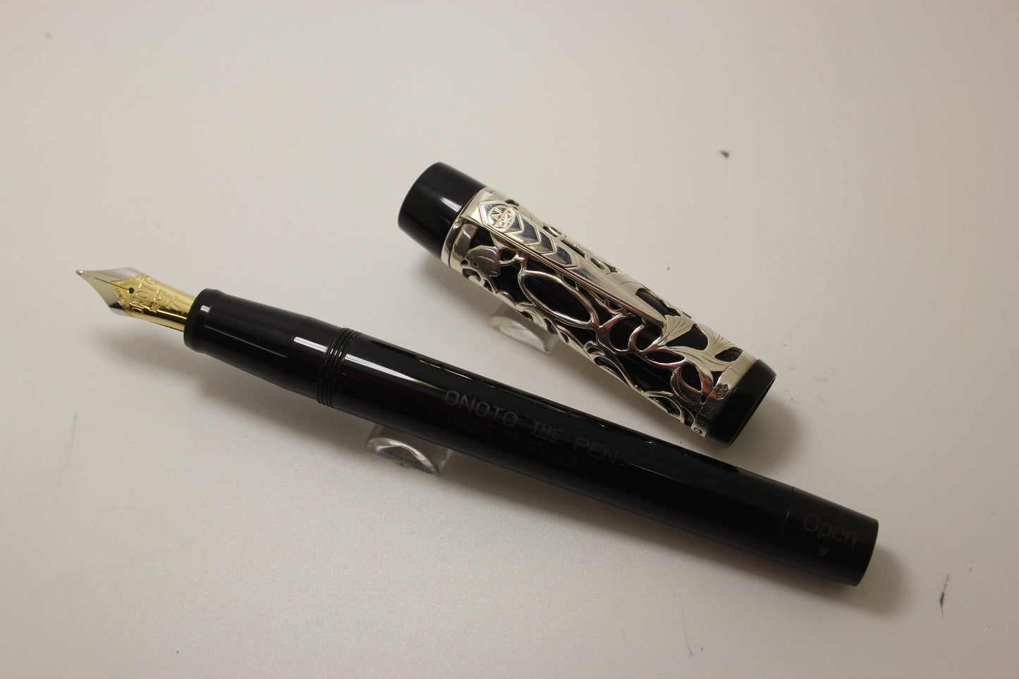 Onoto Heritage Silver Cap Overlay Fountain Pen