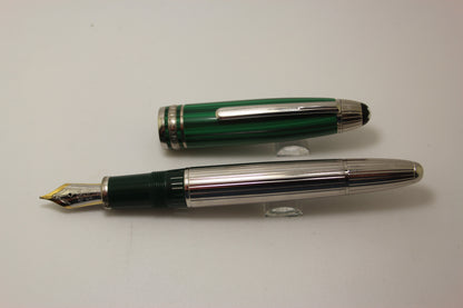 Montblanc Master Piece 146  Tzar Nikolai Platinum Fountain Pen