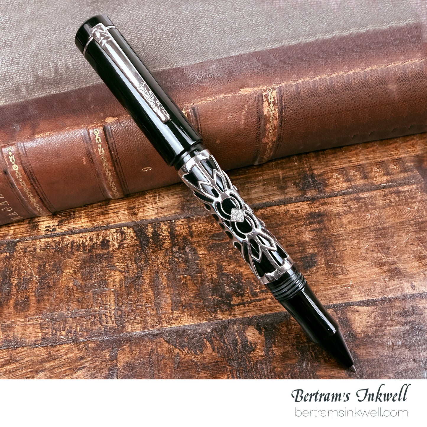 Laban Spider Rollerball With Leather Pen Case 2008, SP-R100