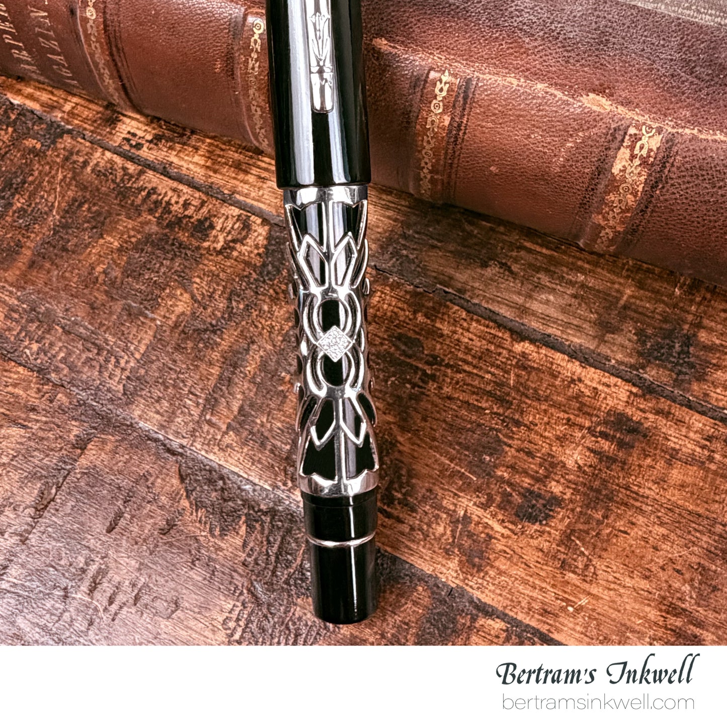 Laban Spider Rollerball With Leather Pen Case 2008, SP-R100