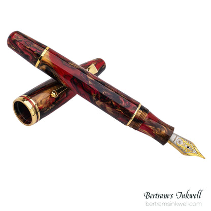 Maiora Ultra Ogiva Golden Rule Fountain Pen