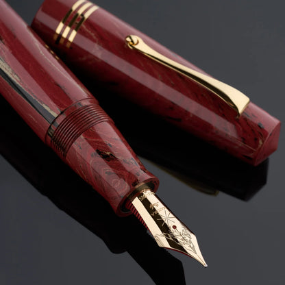 Maiora Everest Vulcania Fountain Pen #8 14KT Solid Gold Medium Nib