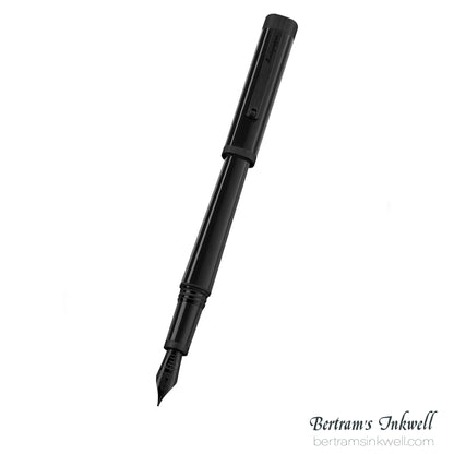 Montegrappa QUATTRO Ultra Black Pl Fountain Pen