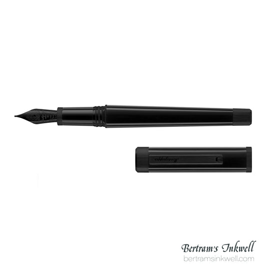 Montegrappa QUATTRO Ultra Black Pl Fountain Pen