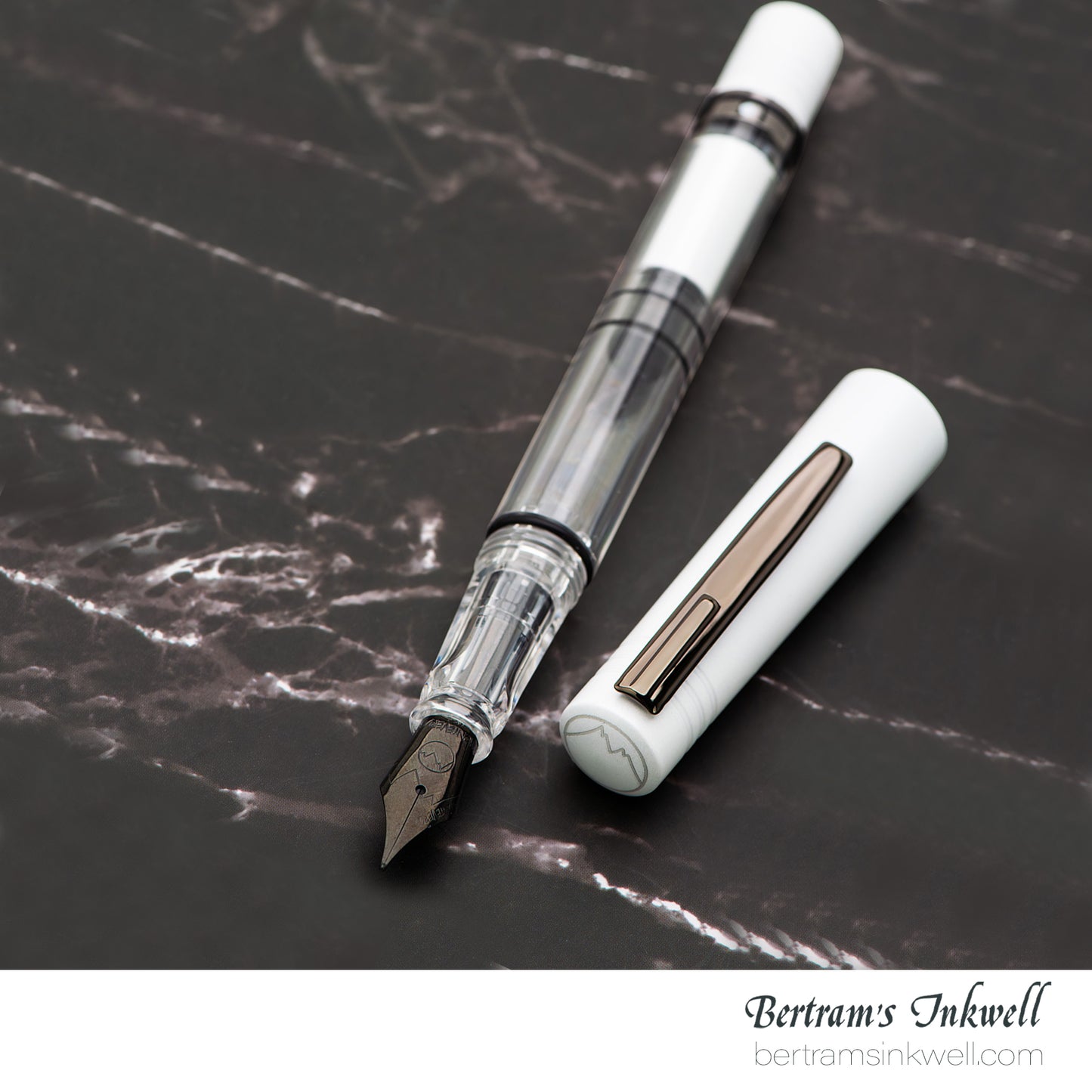 Monteverde MP1 Fountain Pen and Cylinder Pen Holder Set - White Lotus Limited Edition