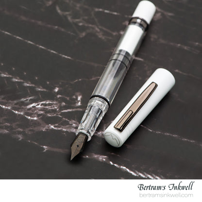 Monteverde MP1 Fountain Pen and Cylinder Pen Holder Set - White Lotus Limited Edition