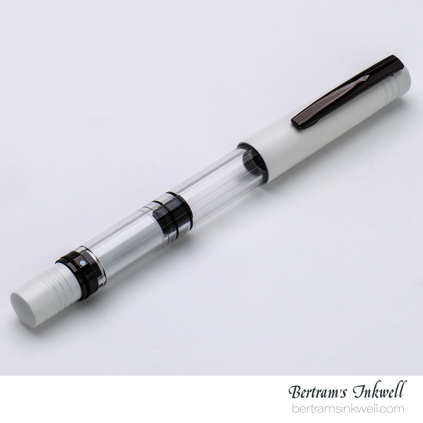 Monteverde MP1 Fountain Pen and Cylinder Pen Holder Set - White Lotus Limited Edition