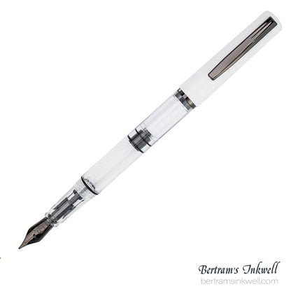 Monteverde MP1 Fountain Pen and Cylinder Pen Holder Set - White Lotus Limited Edition