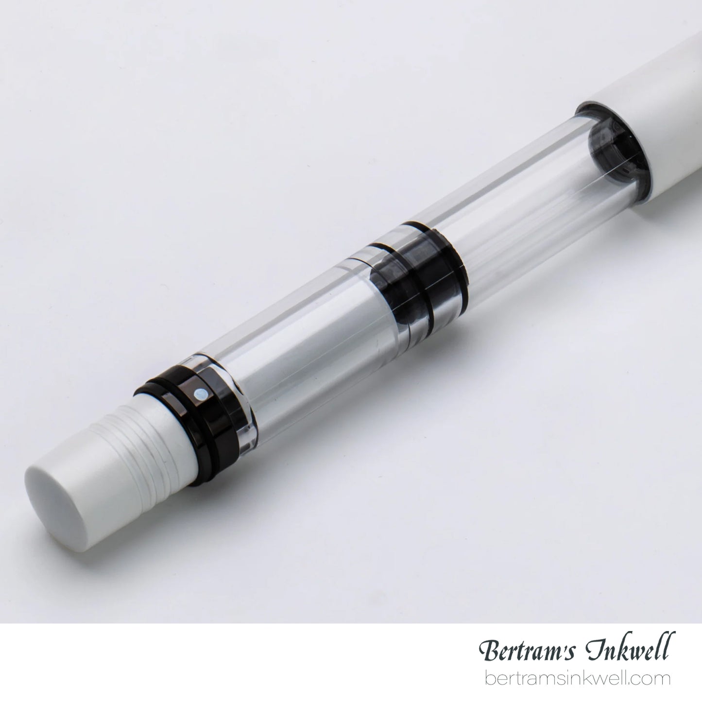 Monteverde MP1 Fountain Pen and Cylinder Pen Holder Set - White Lotus Limited Edition