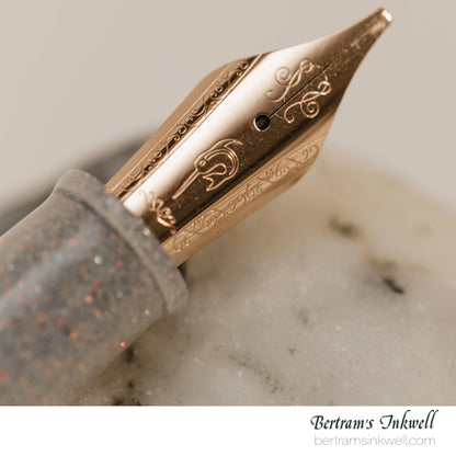 Nahvalur Original Plus Matira Quartz Fountain Pen