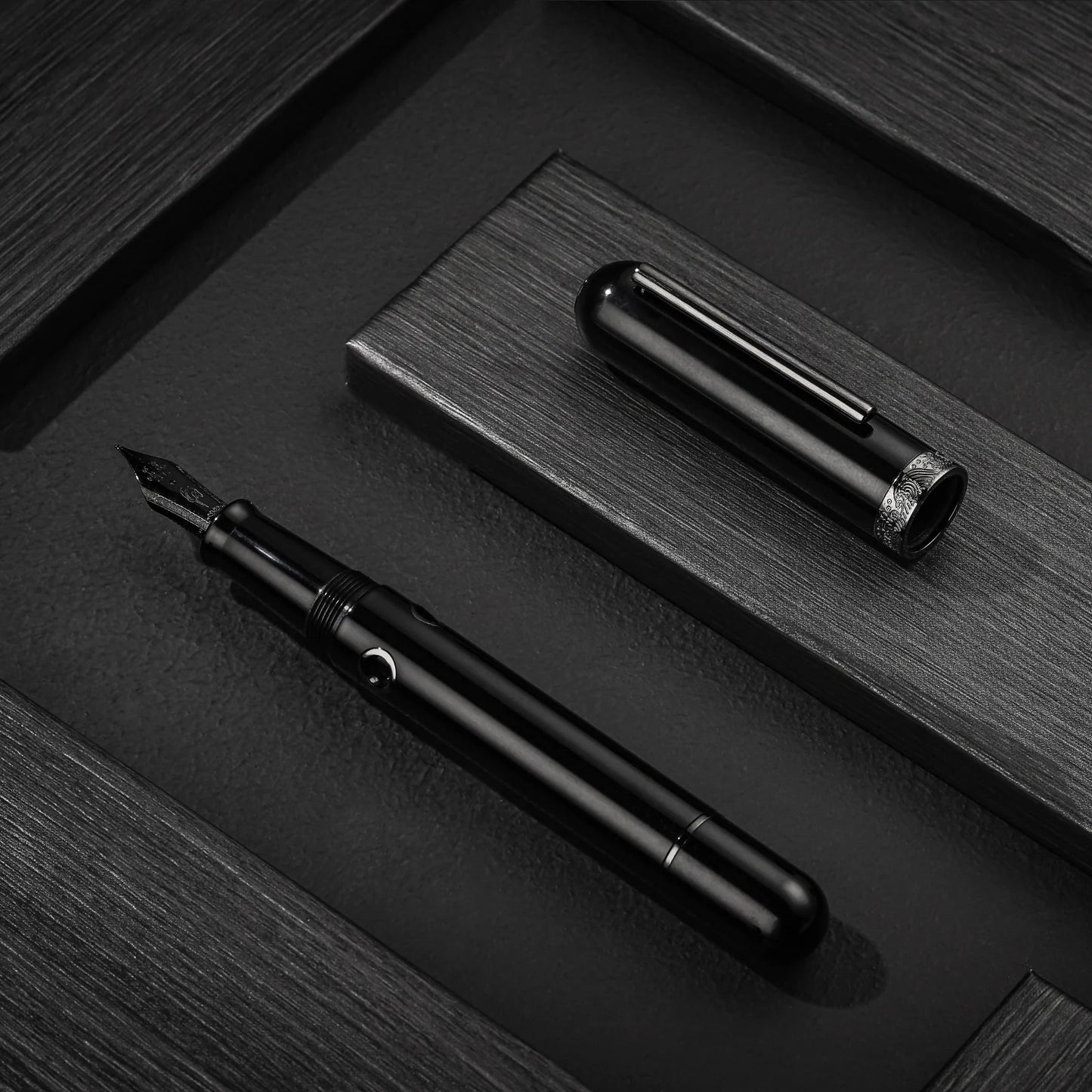 Nahvalur Nautilus Cephalopod Black Fountain Pen