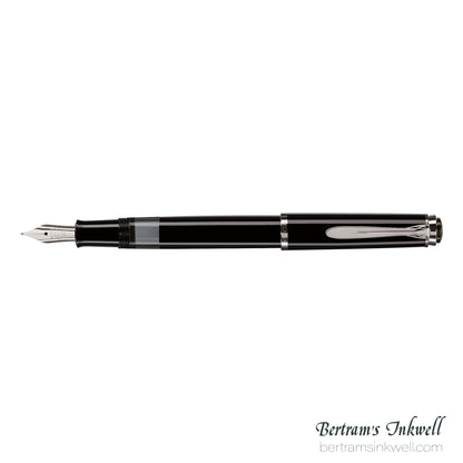 Pelikan M205 Black Fountain Pen With Leather Pen Case