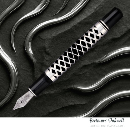 Pelikan Souverän M805 Metal Sleeve Special Edition Fountain Pen