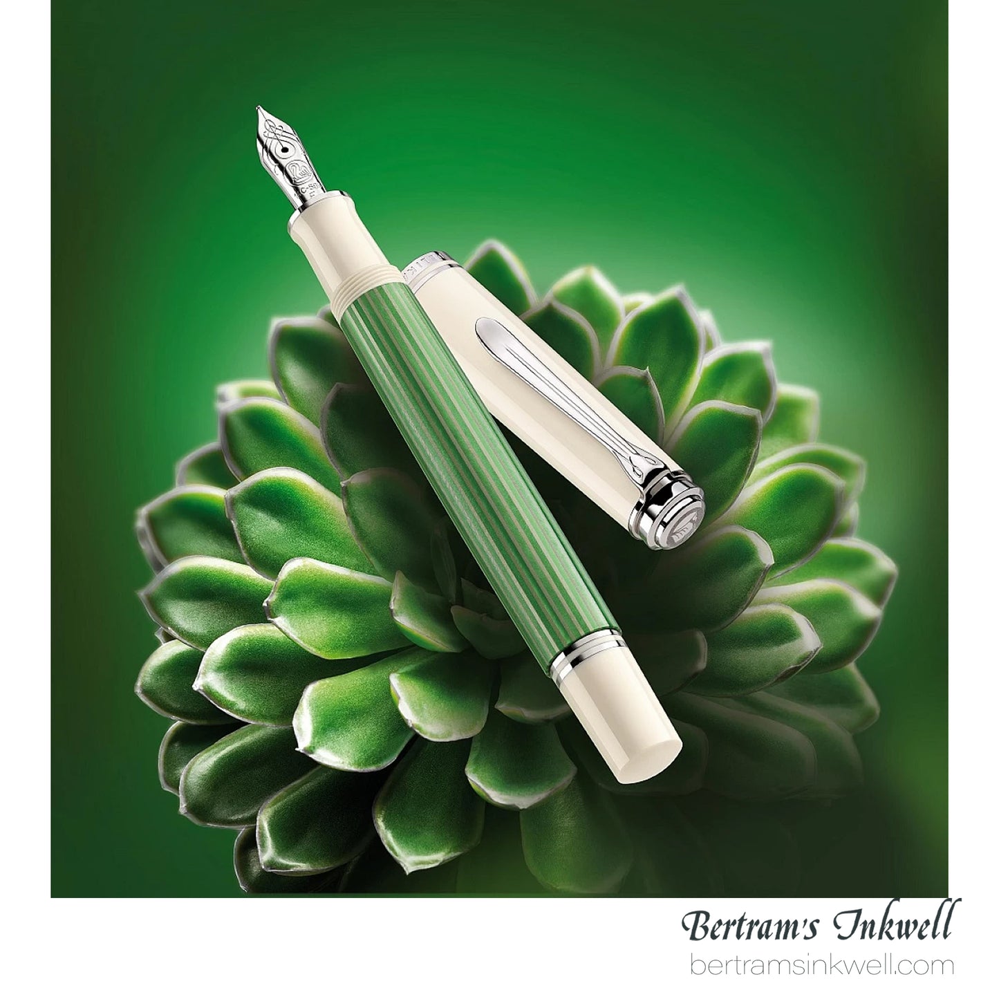 Pelikan Souveran M605 Green-White Fountain Pen