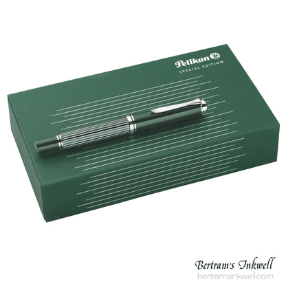 Pelikan Souverän M815 Metal Striped Green Special Edition Fountain Pen