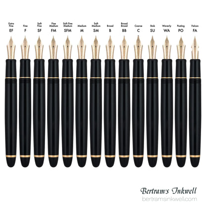 Pilot Custom 743 Black Fountain Pen