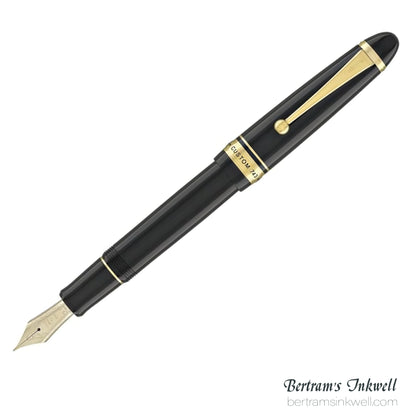 Pilot Custom 743 Black Fountain Pen