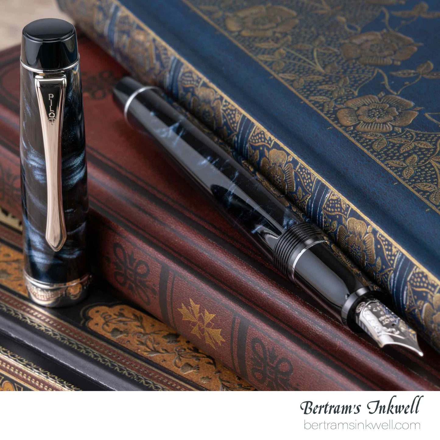 Pilot Custom Heritage SE Marble Blue with Silver Trim Fountain Pen