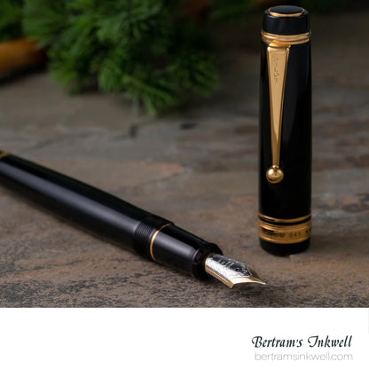 Pilot Custom Urushi Black Fountain Pen