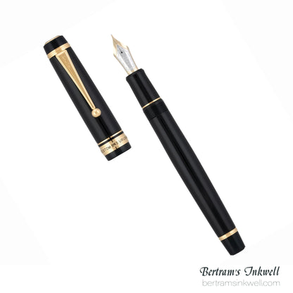 Pilot Custom Urushi Black Fountain Pen