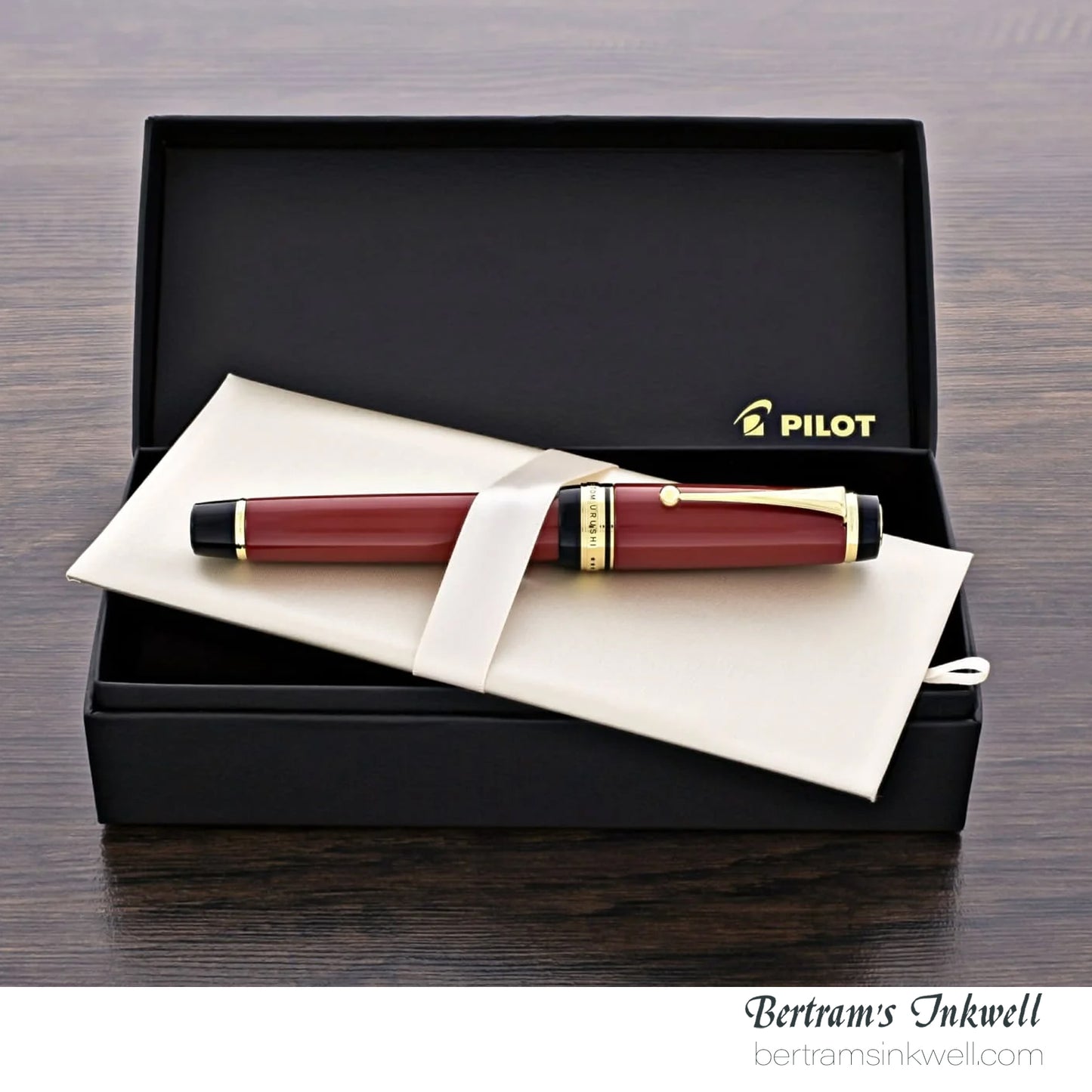 Pilot Custom Urushi Red Vermillion Fountain Pen