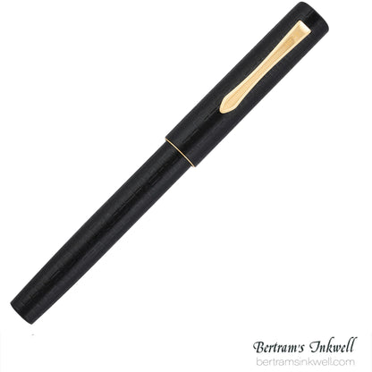 Pilot Ishime Urushi Black Fountain Pen