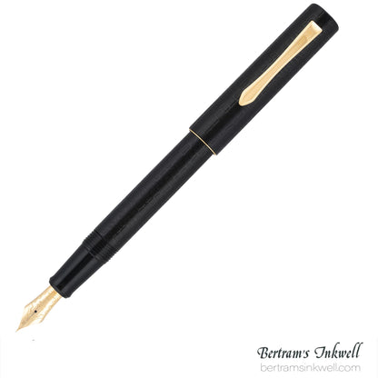 Pilot Ishime Urushi Black Fountain Pen
