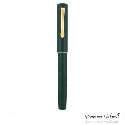 Pilot Ishime Urushi Hunter Green Fountain Pen