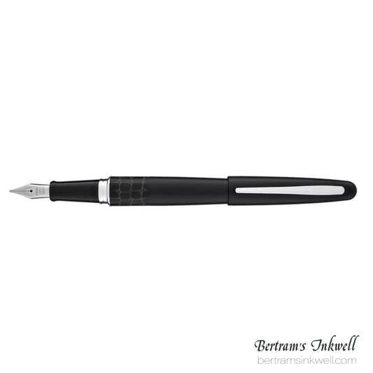 Pilot Metropolitan Animal with Crocodile Matte Black Pattern Fountain Pen