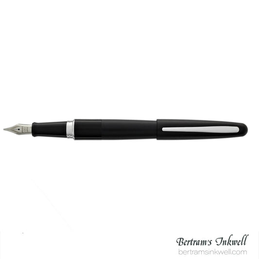 Pilot Metropolitan Classic Black Fountain Pen