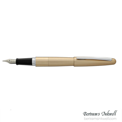 Pilot Metropolitan Classic Gold Fountain Pen