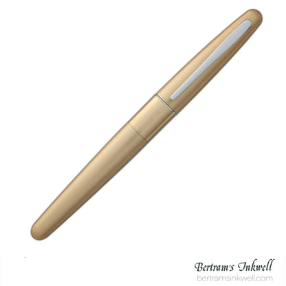 Pilot Metropolitan Classic Gold Fountain Pen