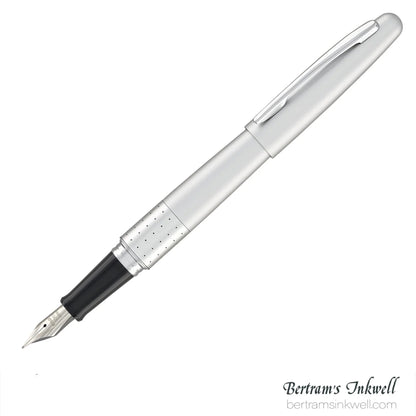 Pilot Metropolitan Silver with Dot Pattern Fountain Pen
