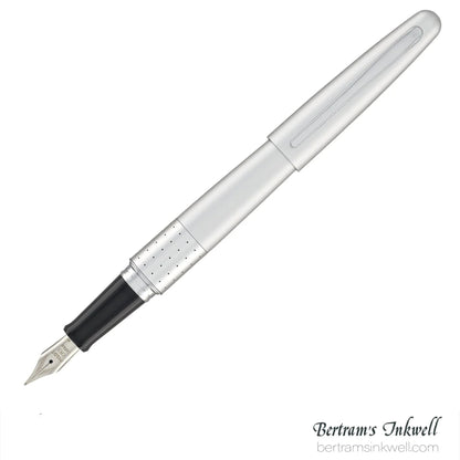 Pilot Metropolitan Silver with Dot Pattern Fountain Pen
