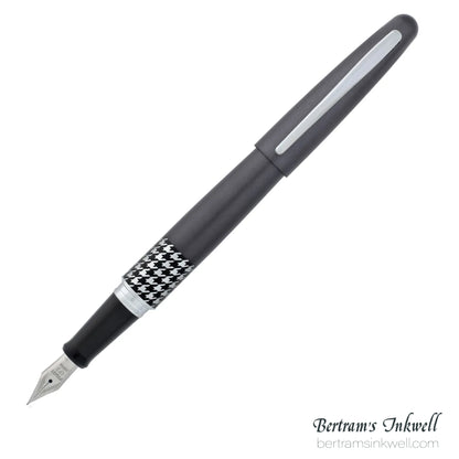 Pilot Metropolitan Retro Pop Grey Fountain Pen