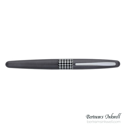 Pilot Metropolitan Retro Pop Grey Fountain Pen