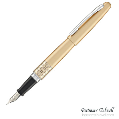 Pilot Metropolitan Gold with Zig Zag Pattern Fountain Pen