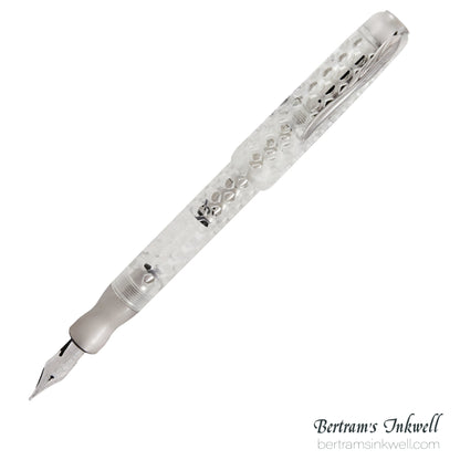 Pineider Honeycomb Sugar White Fountain Pen Limited Edition PP11701, 2018