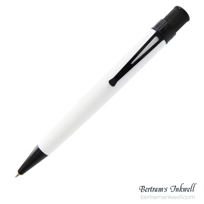 Retro 51 - Tornado™ Stealth - Chaplin Glow In The Dark Rollerball