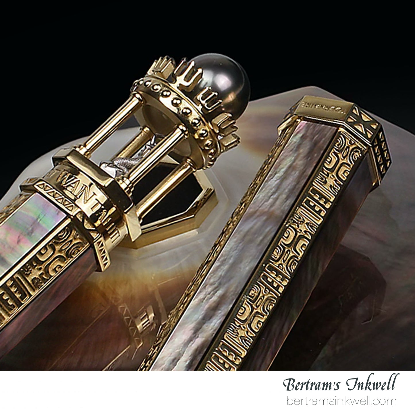 S.T. Dupont Haute Creation King Of Pearl Exclusive Limited Edition Fountain Pen 241192, 2014