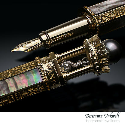S.T. Dupont Haute Creation King Of Pearl Exclusive Limited Edition Fountain Pen 241192, 2014
