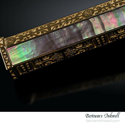 S.T. Dupont Haute Creation King Of Pearl Exclusive Limited Edition Fountain Pen 241192, 2014