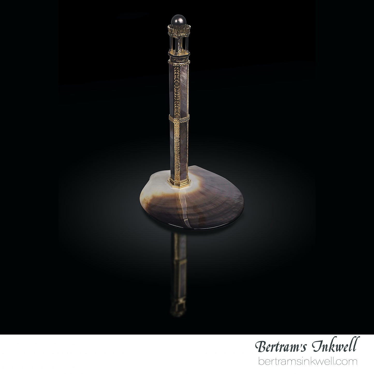 S.T. Dupont Haute Creation King Of Pearl Exclusive Limited Edition Fountain Pen 241192, 2014