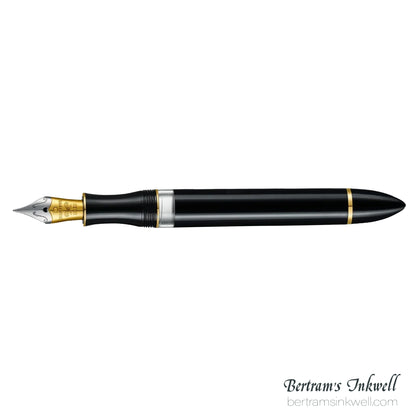 Sheaffer Balance III E893 Glossy Black & Gold Trim Fountain Pen